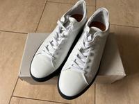 Schuhe / Sneaker Bad Salzungen - Frauensee Vorschau