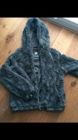 Jacke Mädchen Plüsch grau 146/152 Nordrhein-Westfalen - Krefeld Vorschau