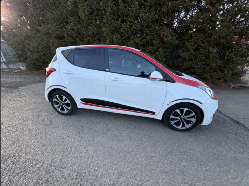 Hyundai i10 PASSION in Idstein