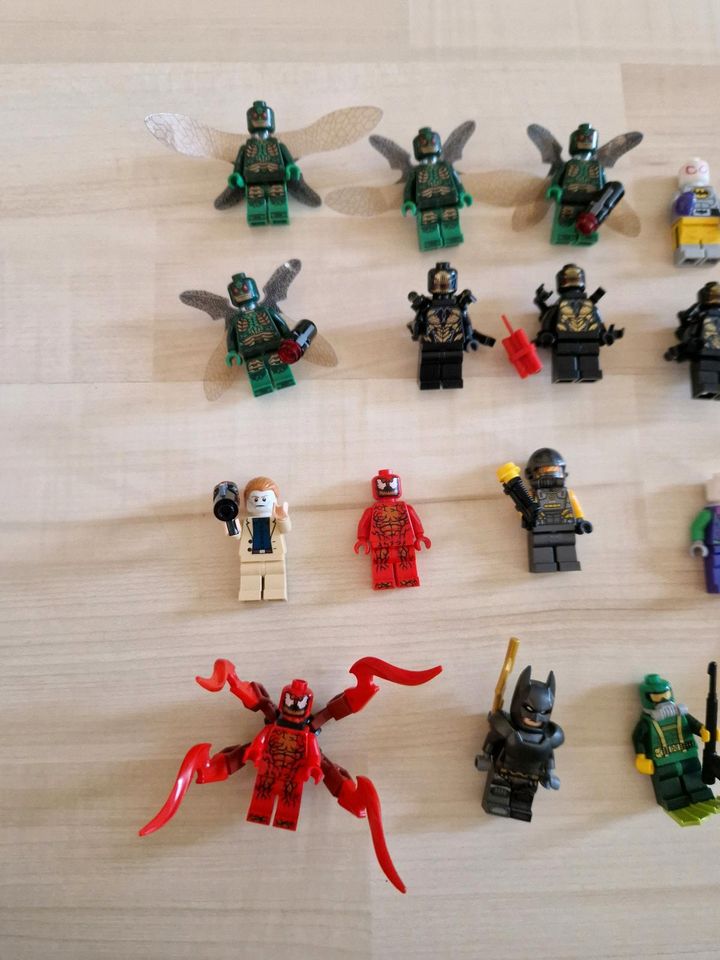 Lego Marvel und DC Figuren Konvolut in Fürstenwalde (Spree)