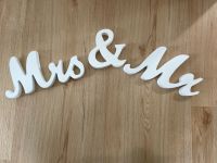 Mr & Mrs Schriftzug Holz weiß Hochzeit Nordrhein-Westfalen - Lübbecke  Vorschau