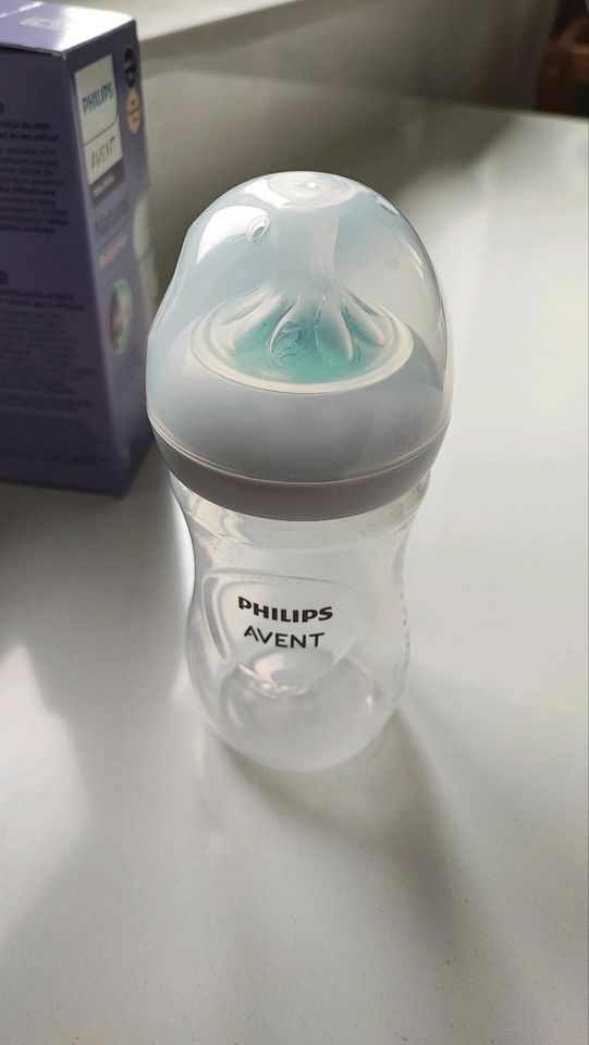 Philips Avent Natural Response Babyflasche/ Flasche mit AirFree in Schwendi