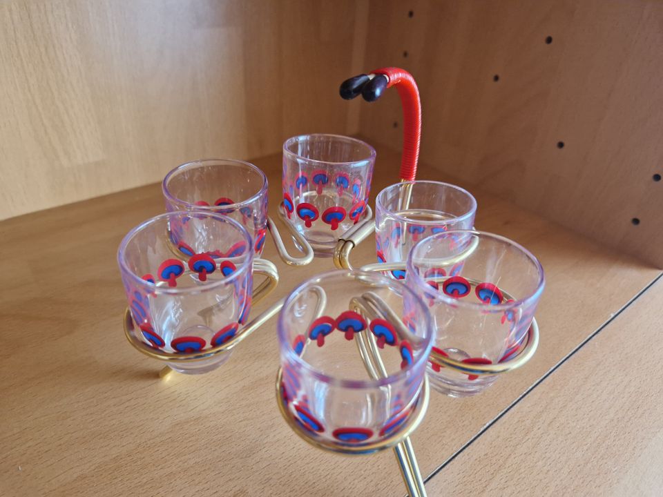 Retro Schnapsglas Set mit Ständer in St. Leon-Rot