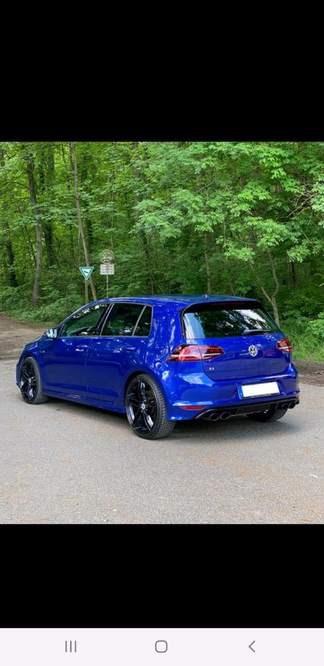 VW GOLF 7 R 4MOTION*DSG*ACC*DCC* in Villmar