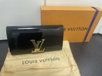 Louis Vuitton Clutch Pochette Louise Vernis Schwarz Lackleder Bayern - Augsburg Vorschau