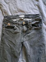 Titus Hose Jeans schwarz 28 30 Nordrhein-Westfalen - Issum Vorschau