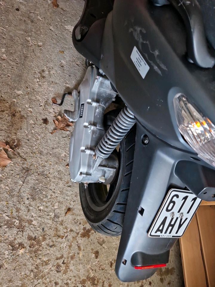 Yamaha Nexo Roller 45 km/h Moped Motorrad sofort fahrbeit guter Z in Fulda