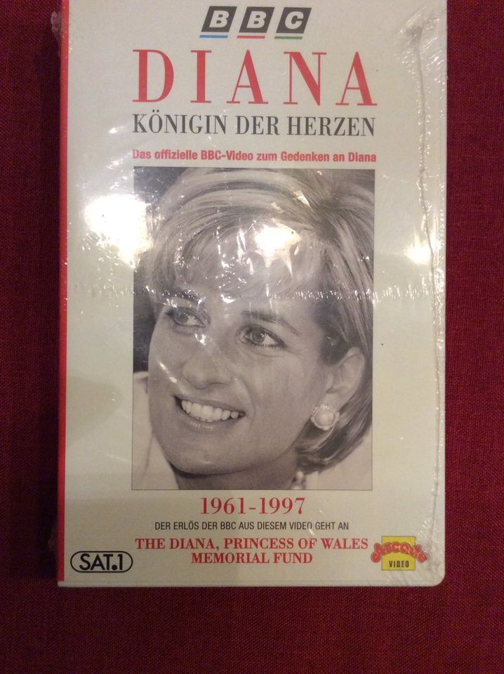 VHS Videokassette „Diana Königin der Herzen" in Eisenberg 