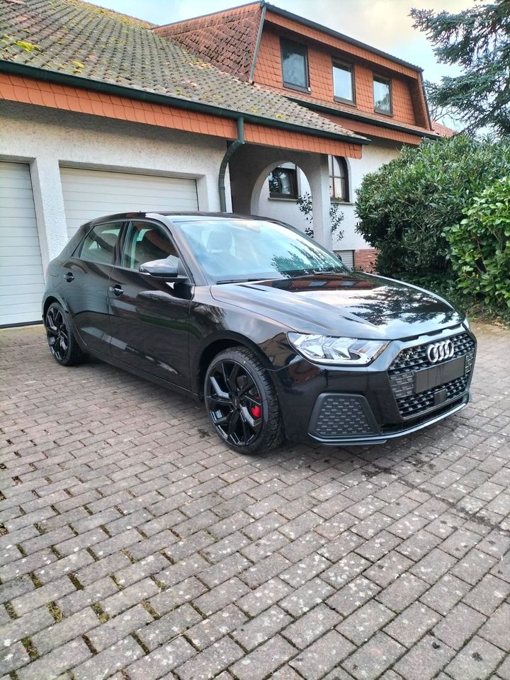 Audi A1 Sportback 25 TFSI, NEU, Alu 18 Zoll, Kamara in Künzell