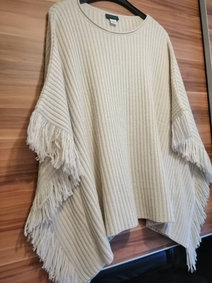 NEU Alba Moda Creation L Poncho Pelz Fell Fransen Strick in Emmendingen