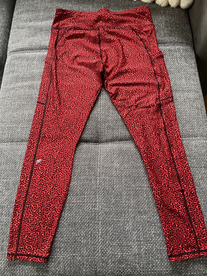 Fabletics Leggins XXL Leo Print in Bad Salzuflen