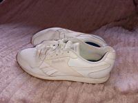 REEBOK Turnschuhe Sneakers Gr. 40 Baden-Württemberg - Oberreichenbach Vorschau