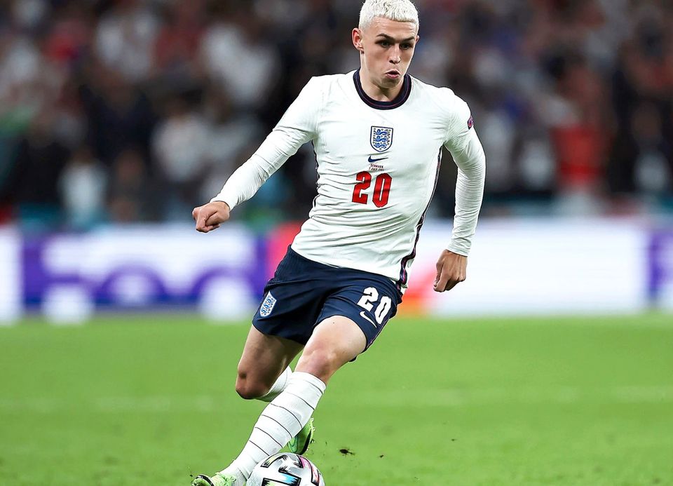 PHIL FODEN * handsigniertes original England-Heimtrikot * mit COA in München