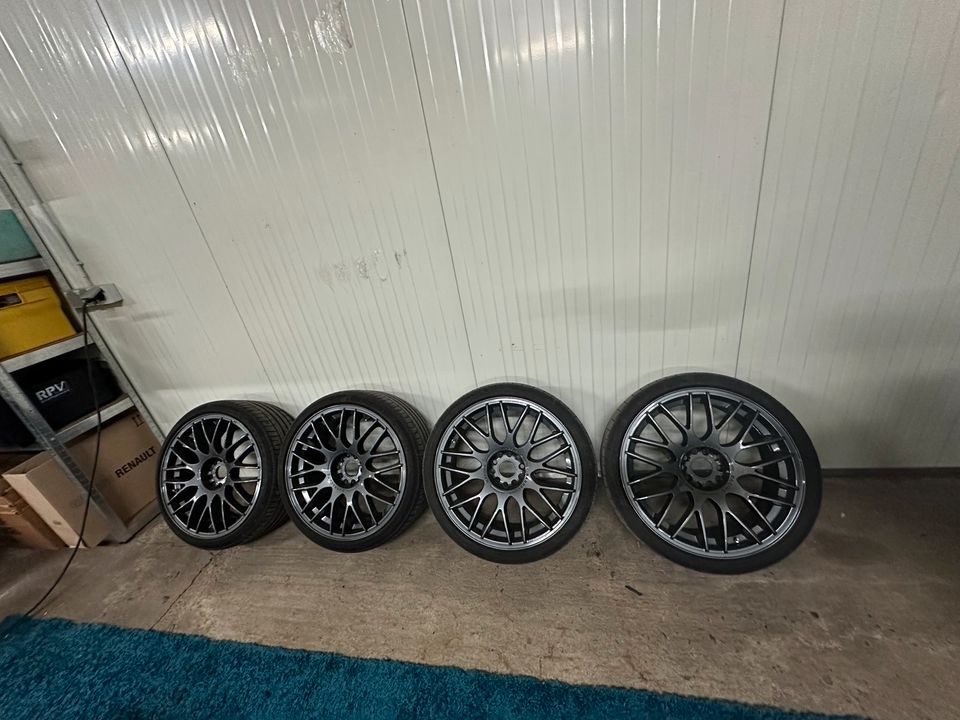 Barracuda Karizzma Felgen 5x112/5x114.3 8.5Jx19 ET40 in Lindenau