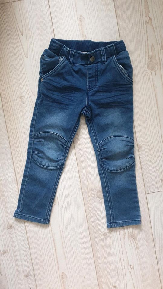 Jeanshosen 3 Stück,  2x h&m, einmal sigikid im Paket in Barsbüttel