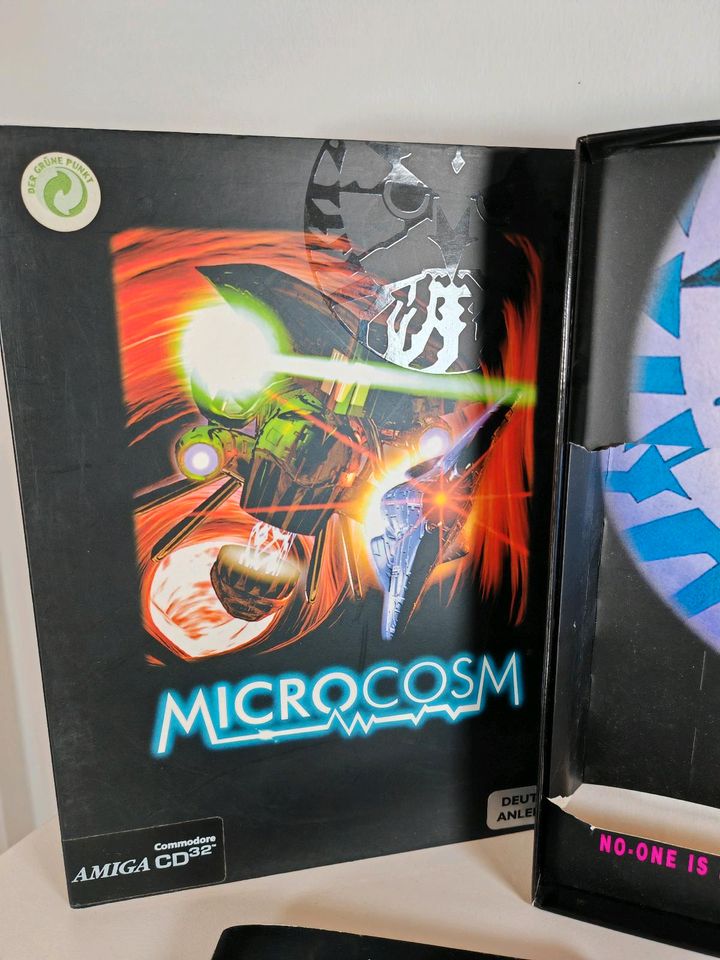 Amiga CD32 Microcosm OVP CIB in Abensberg