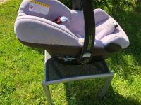 Maxy Cosi Autositz / KIndersitz / Babyschale mit FamilyFix Baden-Württemberg - Waiblingen Vorschau