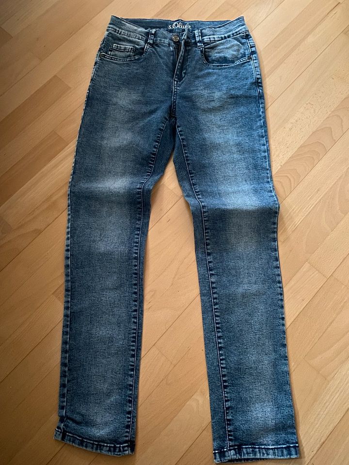 4 Marken Jeans * S. Oliver, Staccato, Here & There * Gr. 146 /152 in Rahden