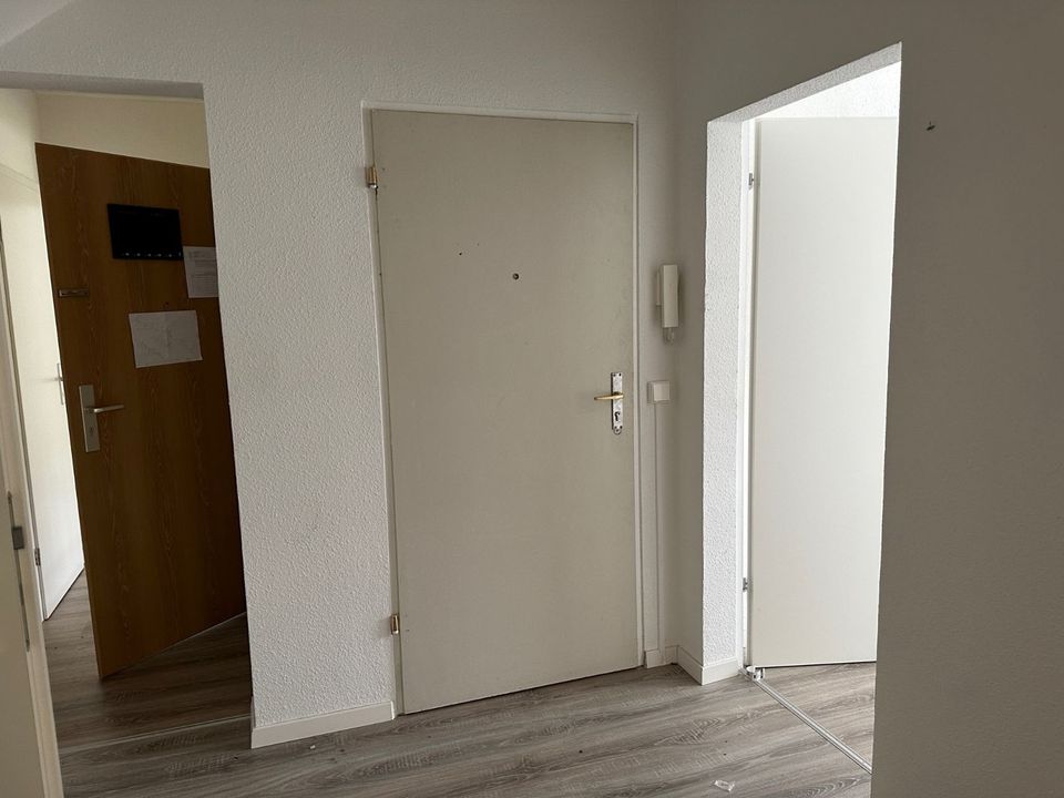 Kautionsfrei !! 6 Zimmer Wohnung mit 113,05m² // + 2 Monate Kaltmiete sparen // in Schöneck