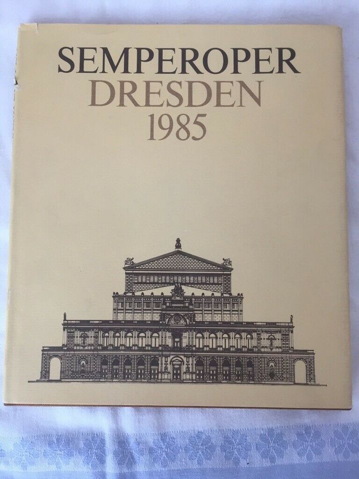 Semperoper Dresden 1985 – Buch in Merseburg