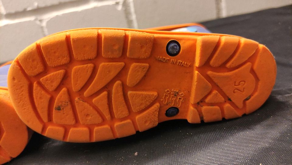 Kinderschuhe Winterstiefel Gummistiefel  Größen: 23, 24, 25 in Aachen