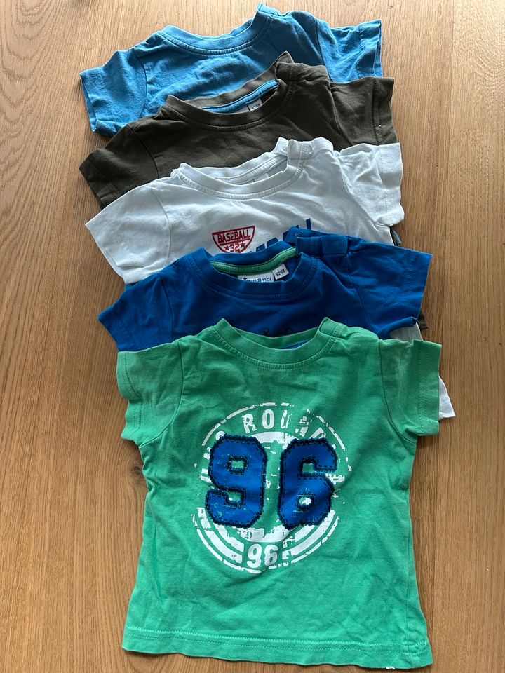 5 T-shirts Junge 62/68 Sommer in Wangen im Allgäu