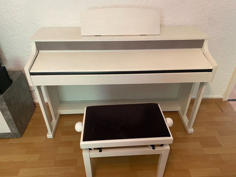 Thomann DP-95 weiß - Digitalpiano / Keyboard (inkl. Stuhl) in Saarbrücken