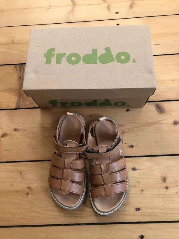 Sandalen Froddo Leder Gr. 33 NEU in Stade