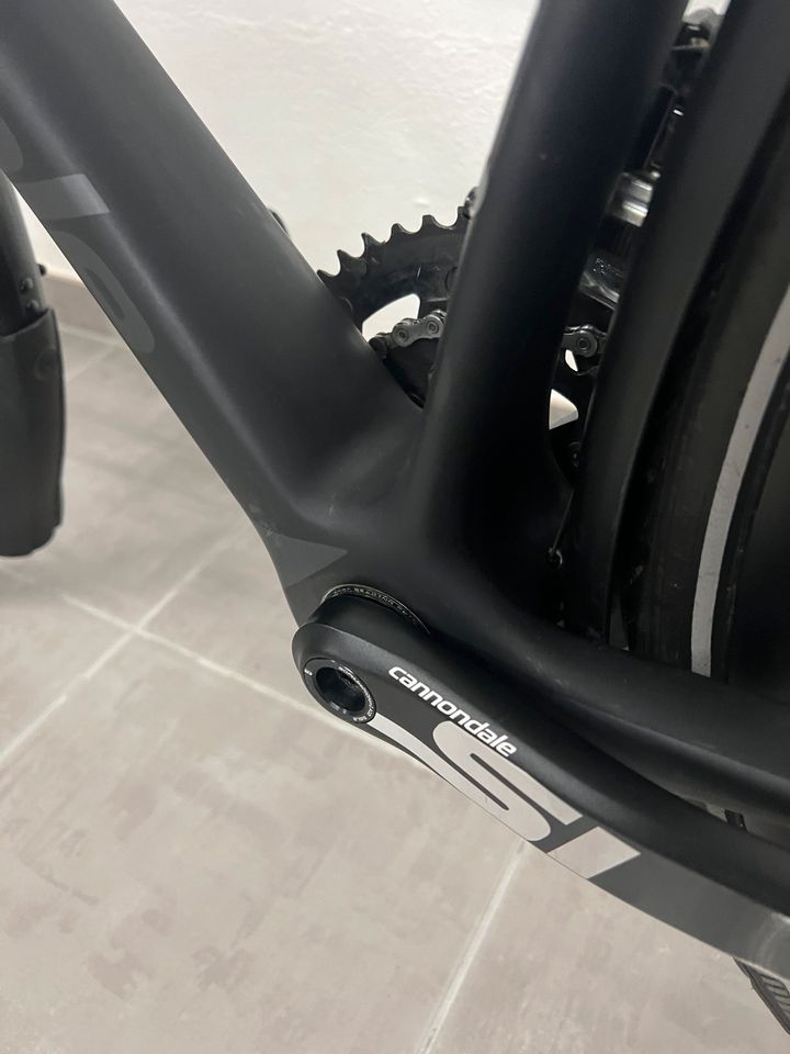 Cannondale Synapse Carbon Gr. 56 cm schwarz Urban Commuter Rad in Marl