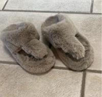 Schuhe Plüsch Nordrhein-Westfalen - Emmerich am Rhein Vorschau