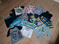 Sommerpaket 12 Teile Gr. 104 Tshirt, Schlafanzug, Badehose, Hemd Niedersachsen - Langelsheim Vorschau