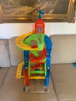 Fisher Price Parkhaus mit 3 Autos Nordrhein-Westfalen - Herne Vorschau