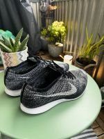 Nike Flyknit Racer Oreo2 - Größe 43 - OutofStock Aubing-Lochhausen-Langwied - Aubing Vorschau