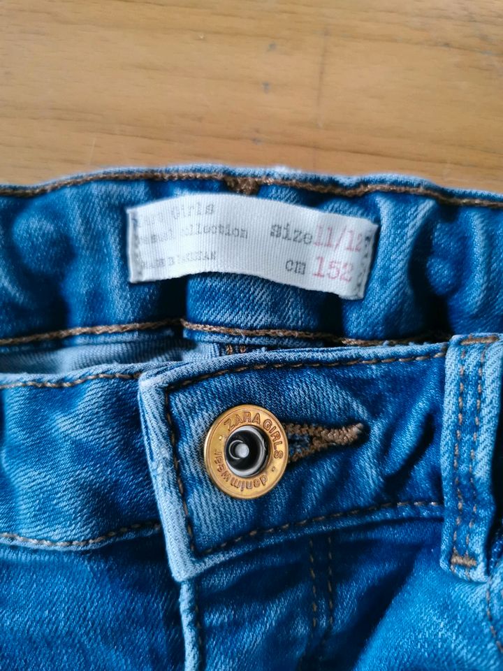 Jeans 152 Zara in Harsefeld