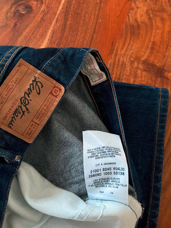 Levi Strauss Signature Jeans W34/L30 in Niedersachsen - Elze | eBay  Kleinanzeigen ist jetzt Kleinanzeigen