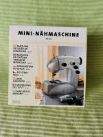 Mini Nähmaschine kompakt mit Fußpedale vollfunktionsfähig Hessen - Gelnhausen Vorschau