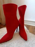 Steve Madden Stiefelette rot gr. 38 Nordrhein-Westfalen - Soest Vorschau