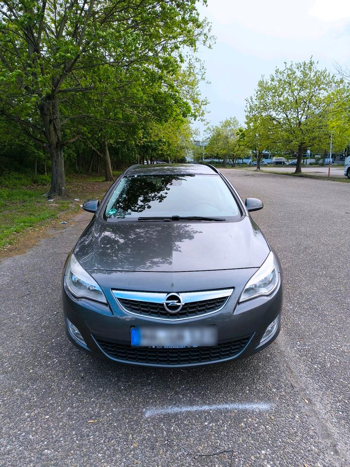 Opel Astra in Mannheim