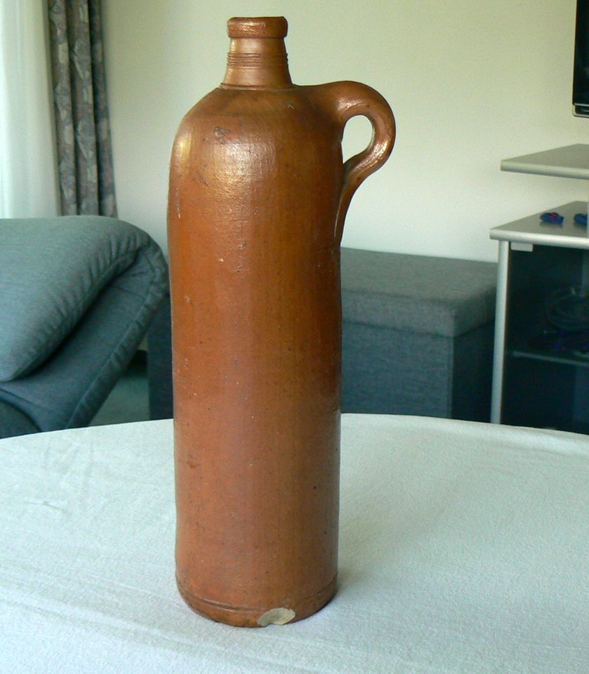 Flasche Ton Apollinaris Brunnen Georg Kreuzberg Ahrweiler 30 cm in Sinzig