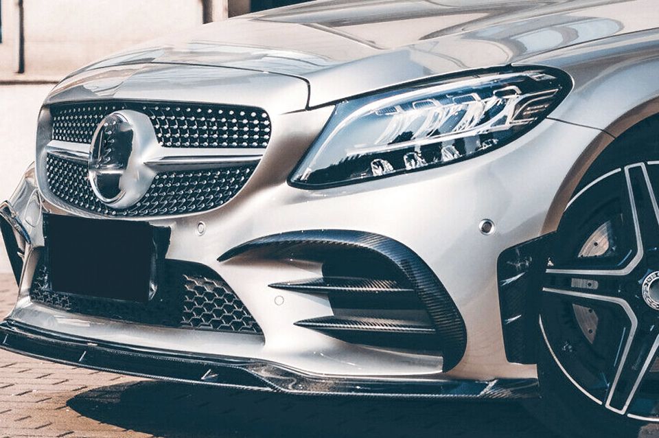 Echt Carbon Frontflaps Intake für Mercedes C Klasse 205 LCI C63 in Weißensberg