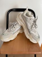 Balenciaga Triple S GR 43 , Herren Schuhe Thüringen - Erfurt Vorschau