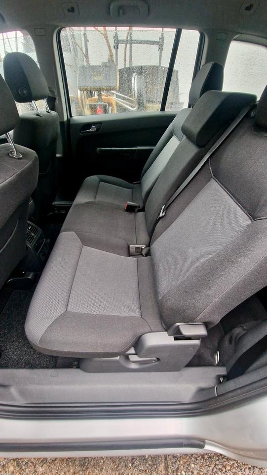 Opel Zafira 2,2 Automatik, Steuerkette NEU, 7 Sitzer, TÜV NEU in Heidelberg