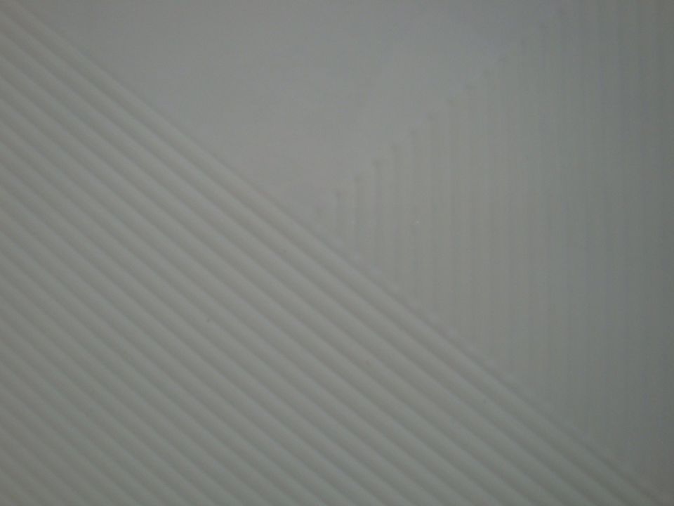 Weiße Fliesen "Diamont" 25 x 20 cm mit Strukturoberfläche -10,5qm in Mühlheim am Main