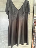 SHEIN Curve schwarzes Abendkleid Taufe Hochzeit 44/46 Hessen - Borken Vorschau