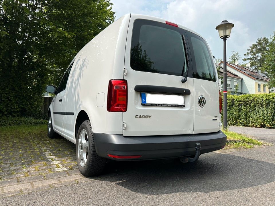 Volkswagen Gepflegter VW Caddy 2.0 Blue Motion in Hennef (Sieg)
