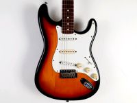 Fender American Standard Stratocaster E-Gitarre Made in USA 1998 Hessen - Linsengericht Vorschau