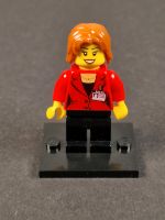 LEGO Figur Minifigur Reporterin Berlin - Köpenick Vorschau