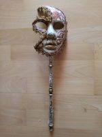 Maske am Stiel, Karneval in Venedig Baden-Württemberg - Freiburg im Breisgau Vorschau