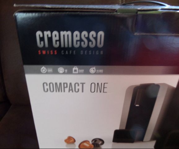 Cremesso Swiss Compact I one Kapselmaschine Kaffeemaschine Neu OV in Marsberg