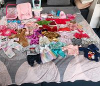 Baby Born Puppen Paket 60 Teile Kleidung/Zubehör Sachsen - Limbach-Oberfrohna Vorschau